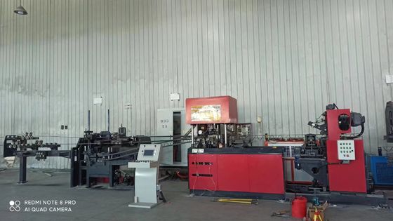 タッチスクリーン制御の効率的な鋼棒溶接機 溶接長 0.4m-12m