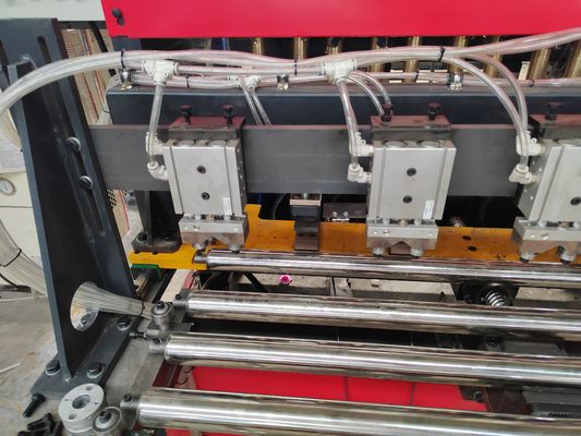 ステップ 190-210mm 6つの電極を持つ自動溶接機部品